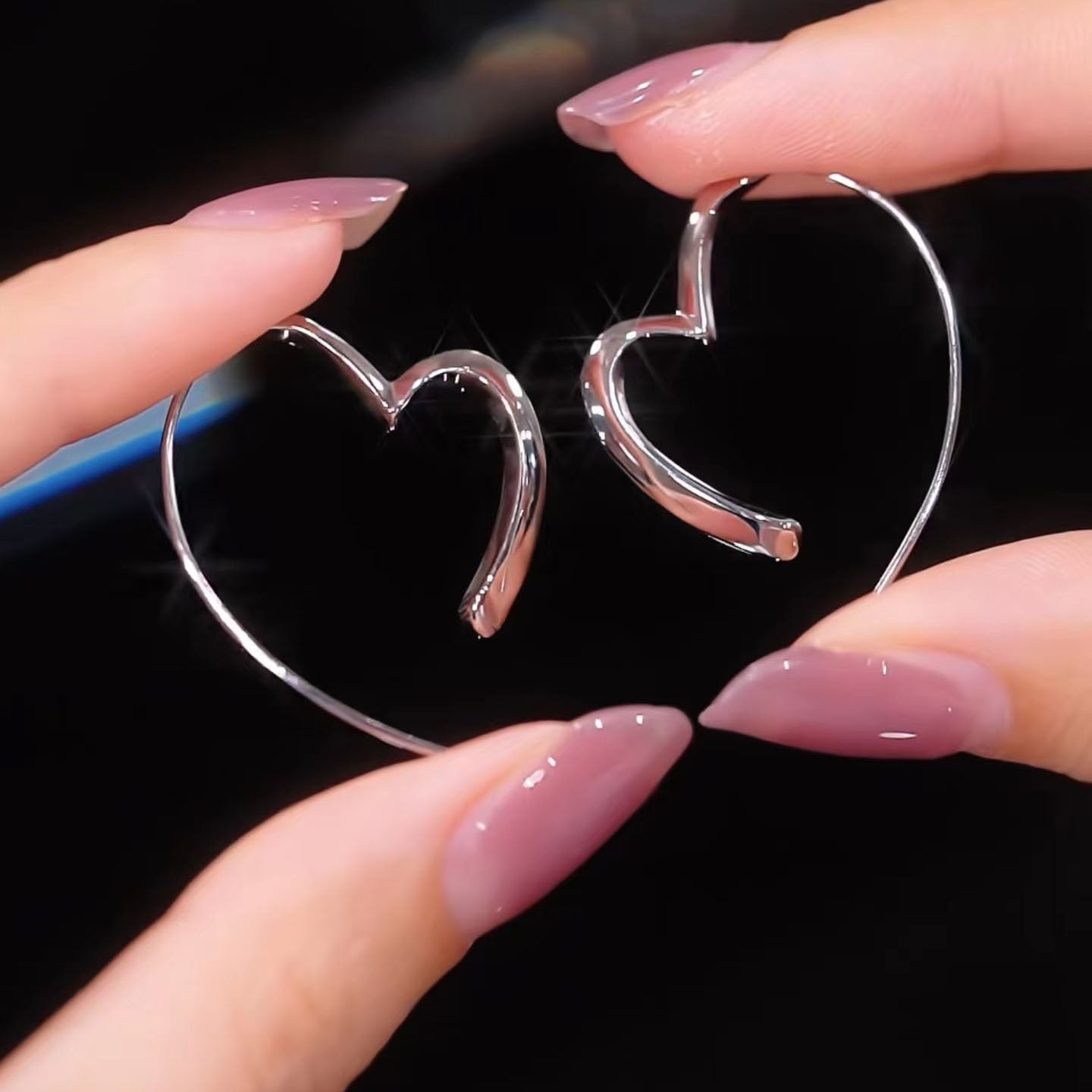 LF かわいらしいハートモチーフ イヤリング エレガント ピアス