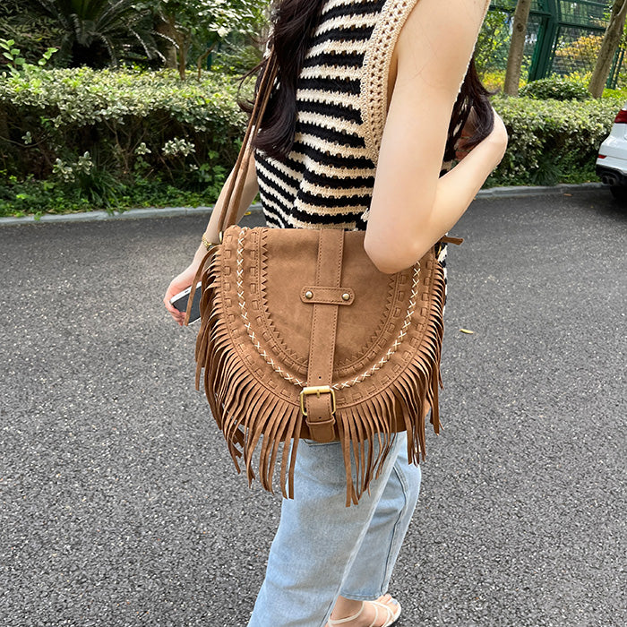 LF ボヘミアスタイル タッセル バッグ ショルダー斜め掛けバッグ かっこかわいい