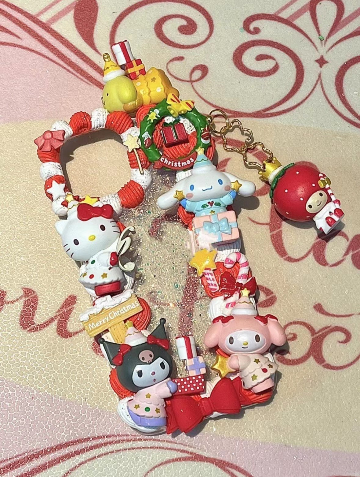 OL クリスマスサンリオクリーム携帯電話ケース