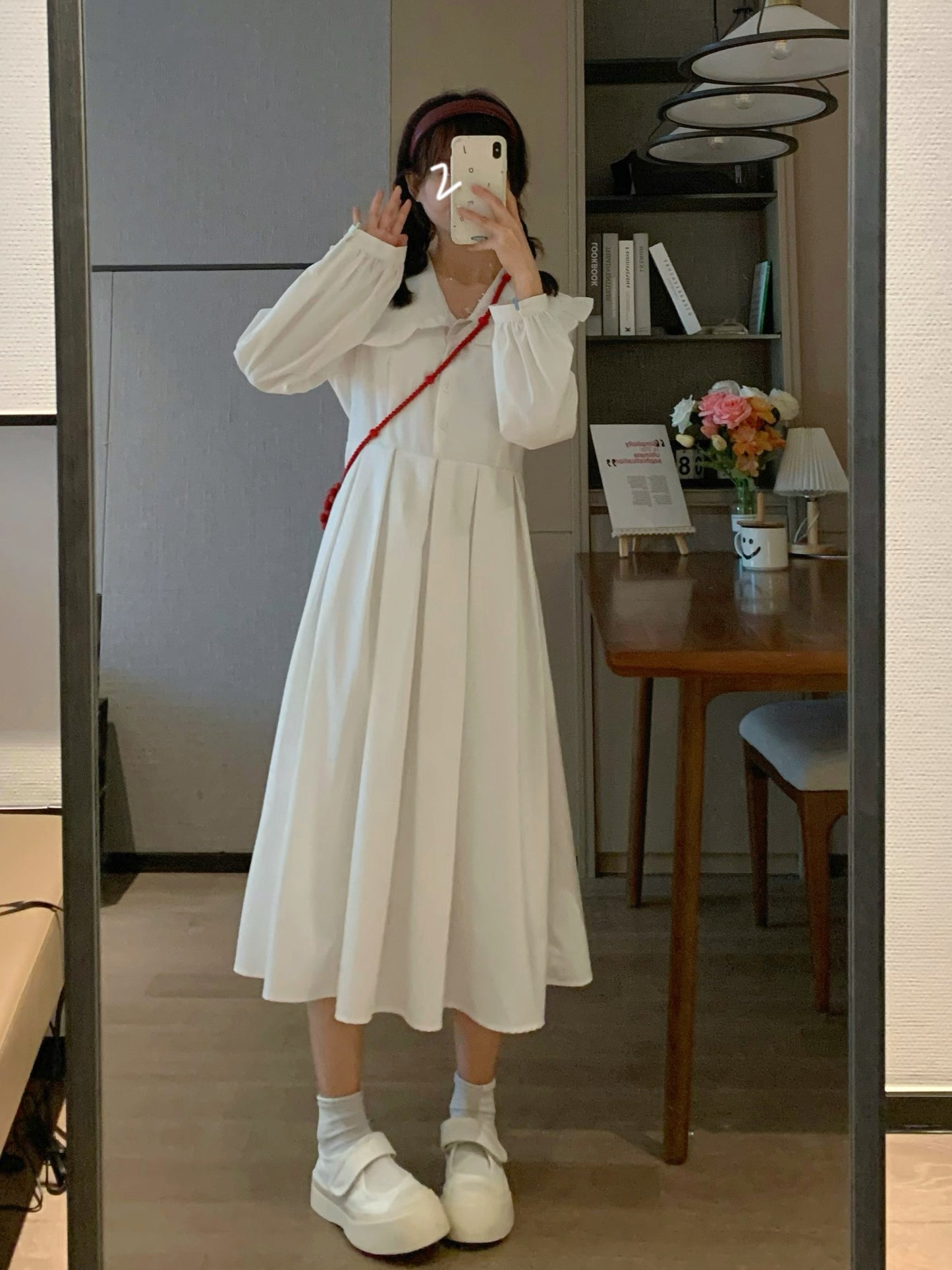 XYW かわいい 優しそうで上品 ホワイト ペタルカラー ワンピース