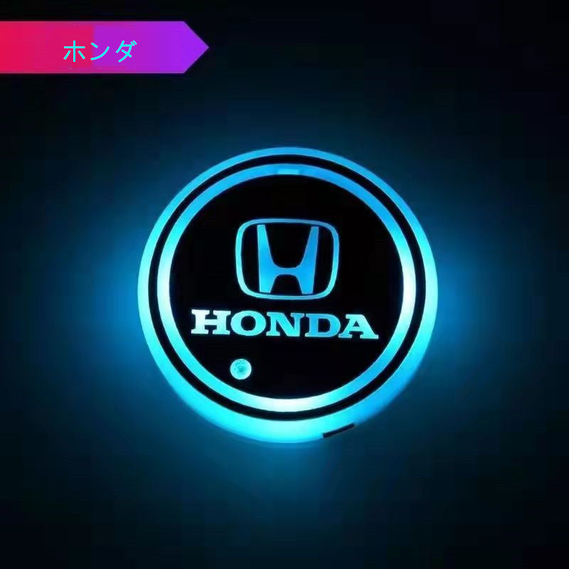 YQQ LED ドリンクホルダー レインボーコースター カーカップホルダー 車載 ロゴ マットパッド 2個セット