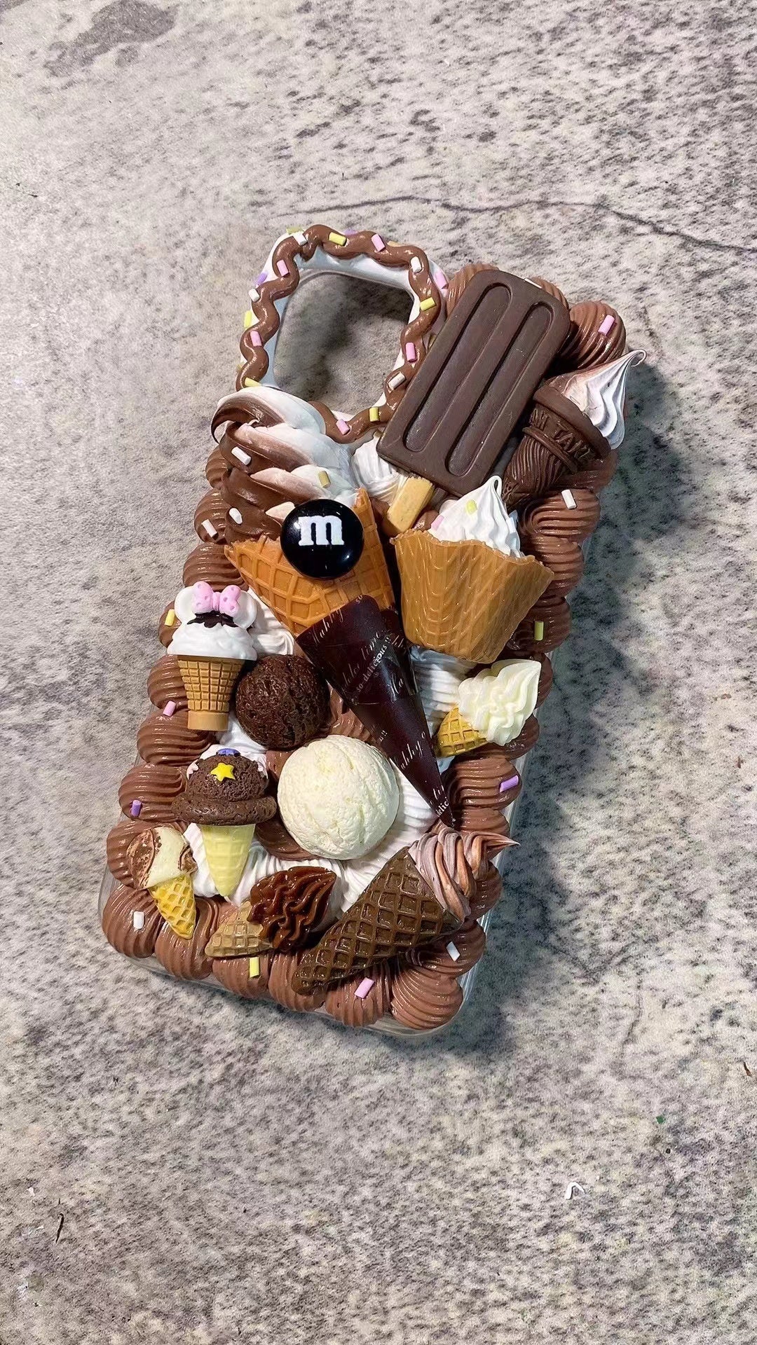 OL シミュレートされた食品 オリジナルデザイン ホイップ携帯ケース 完成品--(バーガー/アイス)