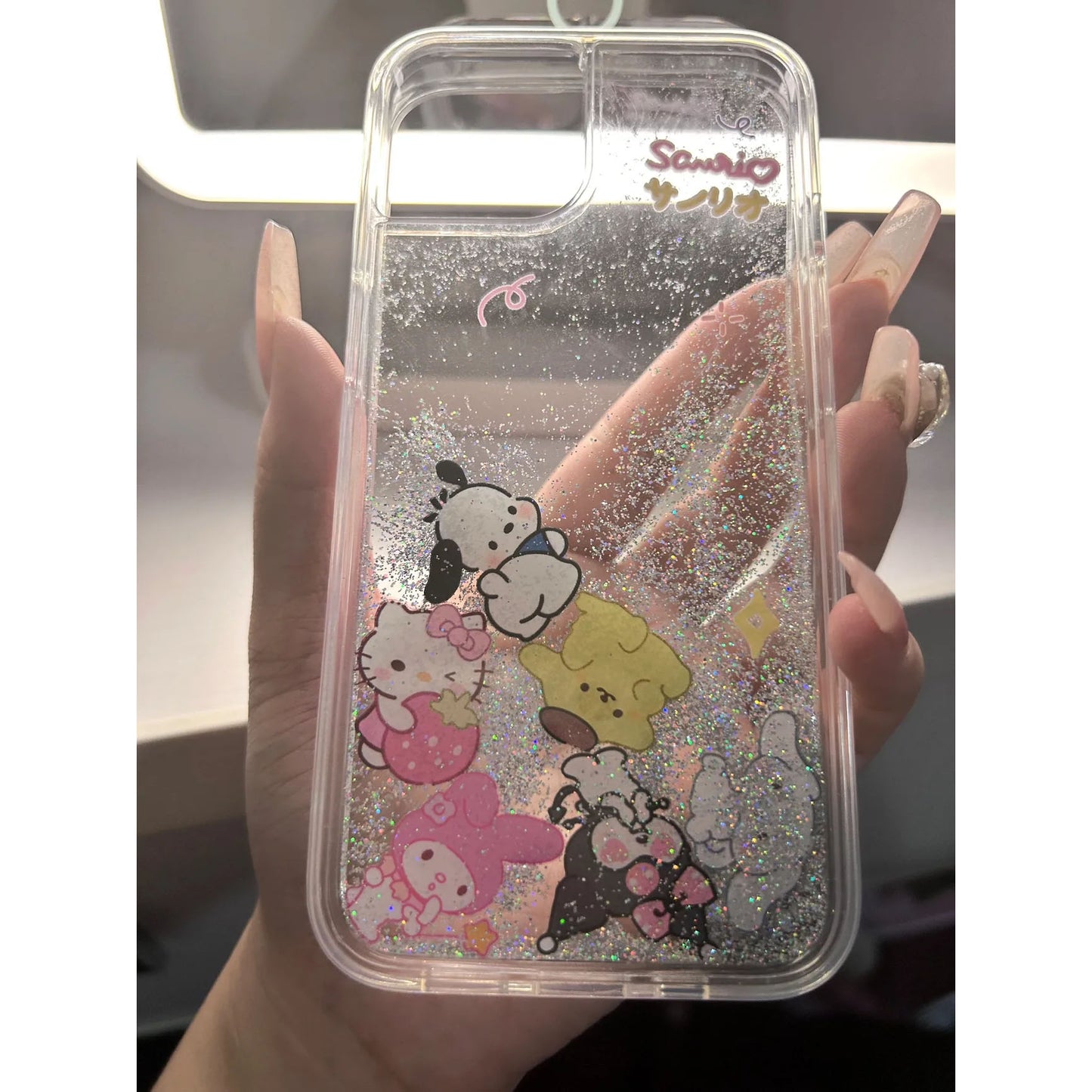 LF サンリオ キラキラ流れるグリッターケース スマホケース 携帯電話ケース