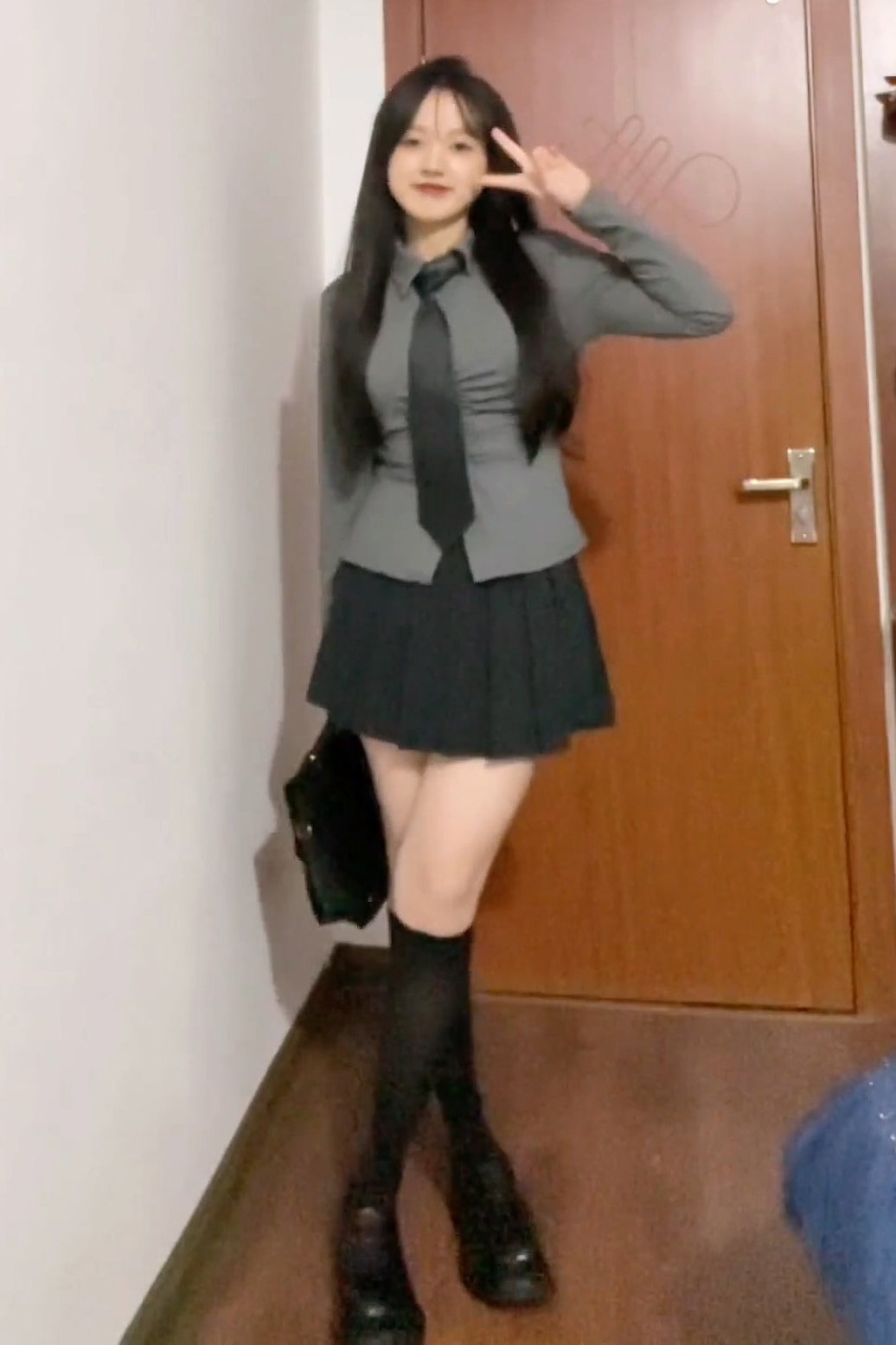 XYW 春新作 ハイウエスト プリーツスカート 着やせ 学生