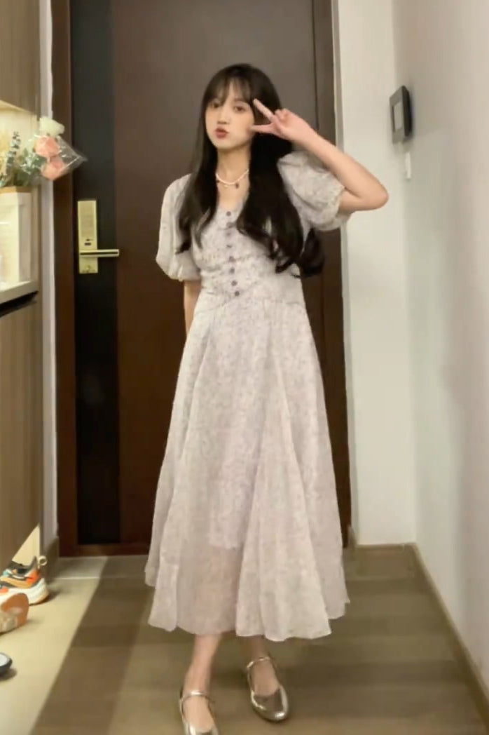 前壳 XYW パープル Vネックランタンスリーブ 花柄のワンピース ロマンチックでエレガント