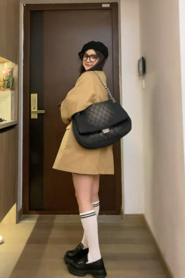 前壳 XYW 秋新作 カーキ色 コントラストカラー トレンチコート