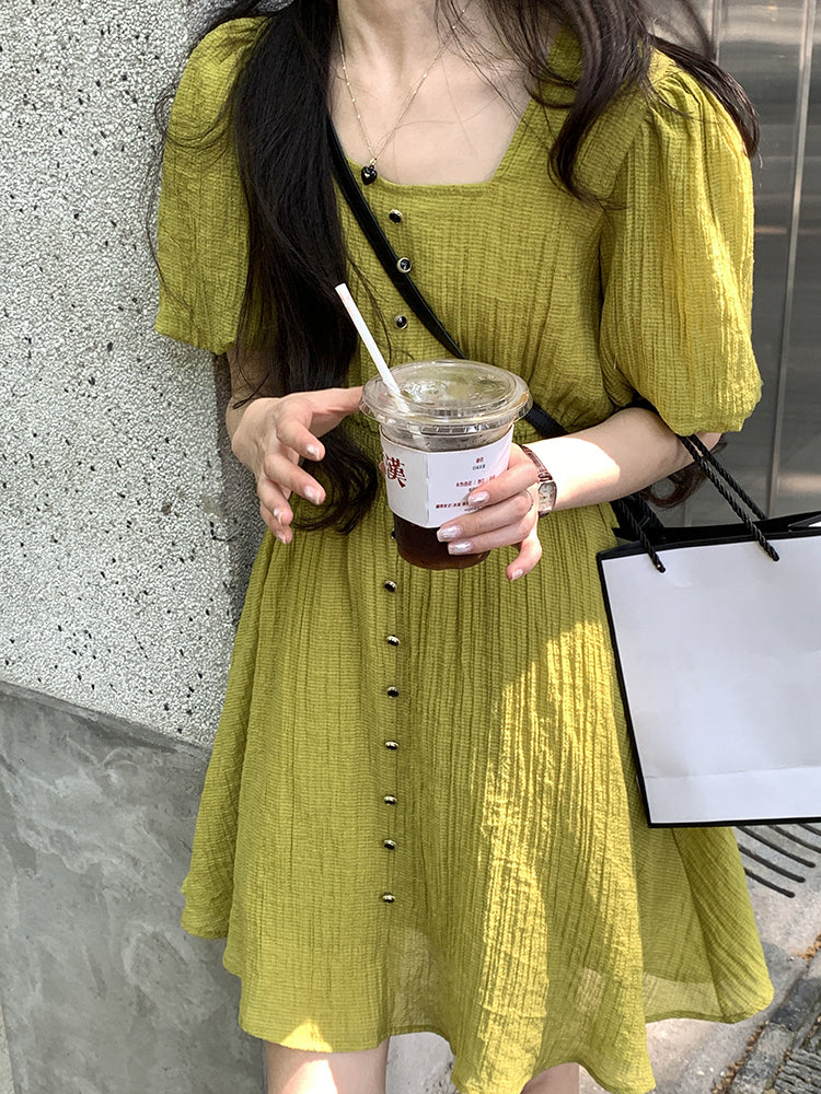 XYW 春新作 マスタードグリーンのスクエアネック半袖フレンチレトロ仙女ワンピース