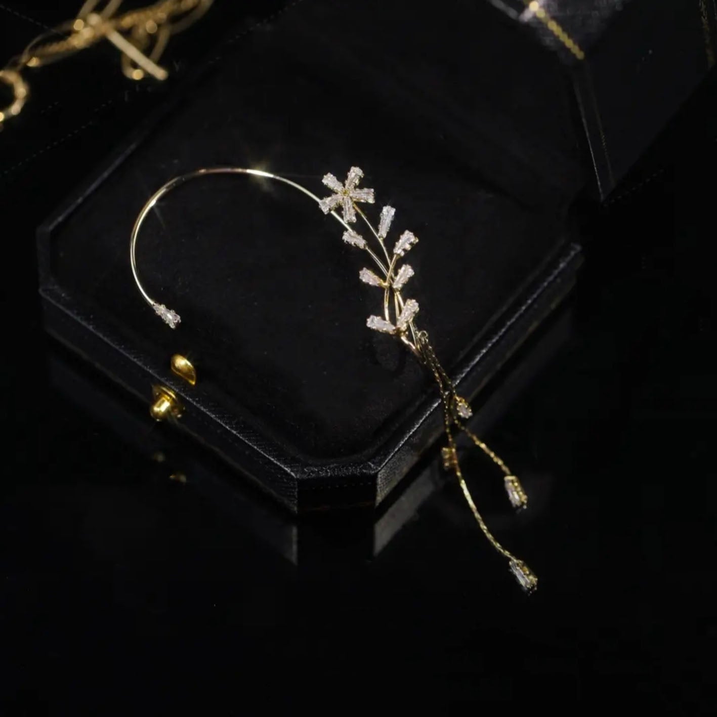 LF フラワー 花 きらきら タッセルイヤリング イヤーフック