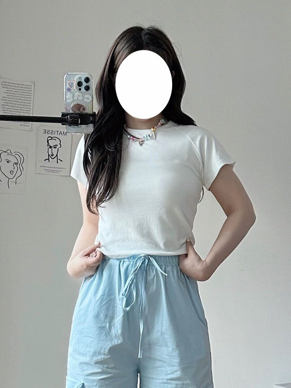 XYW ホワイト ラウンドネック ショートTシャツ + ブルー ハイウエスト カーゴパンツ