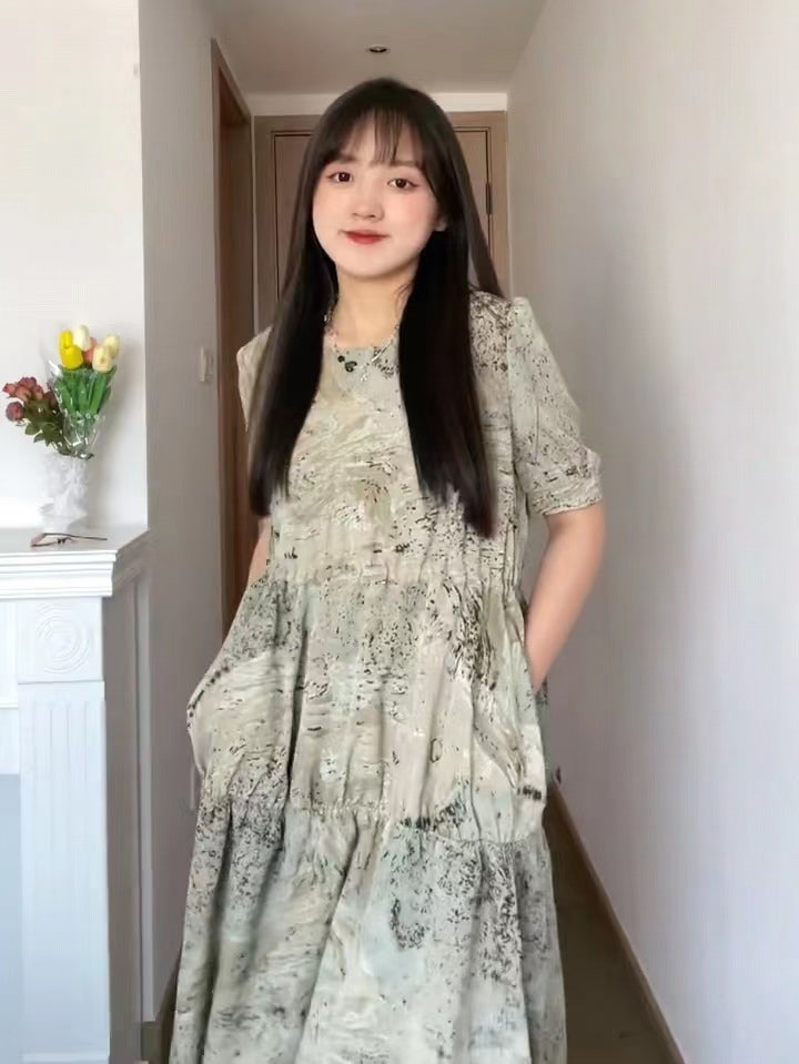 XYW 高級感通勤着やせワンピースウエスト丸め痩せプリント梨形ボディ股間隠しロングスカート女