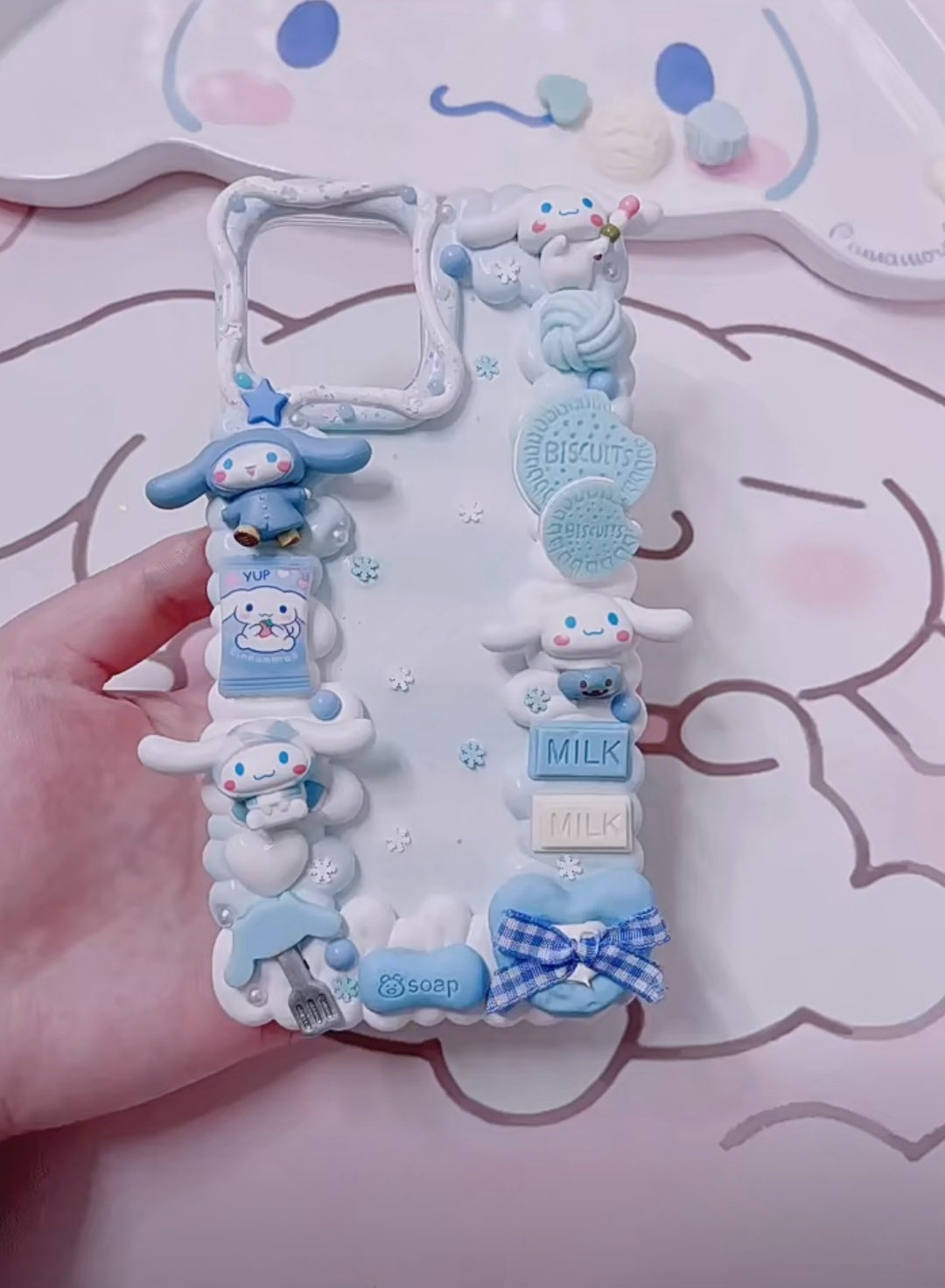 OL 手作り クリームのり 携帯電話ケース 大耳犬